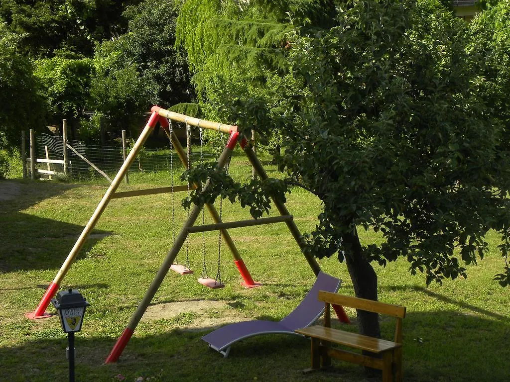 La Castagna Matta Bed & Breakfast Albareto  Albareto (Parma)