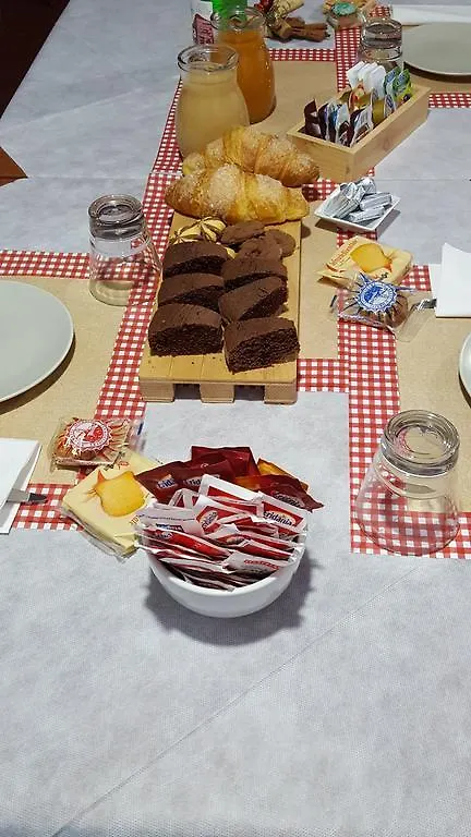 La Castagna Matta Bed & Breakfast Albareto  0*, Albareto (Parma)